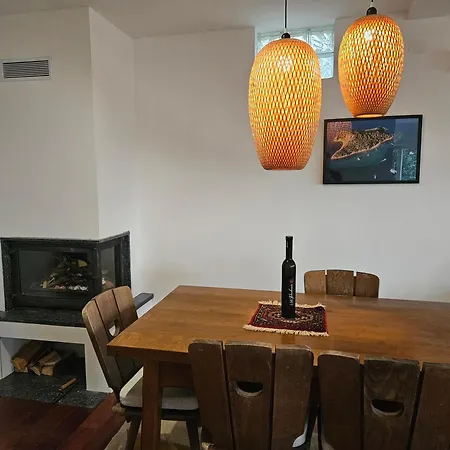 Novi Escape 2 Beachfront 4 Star * נובי ווינודולסקי