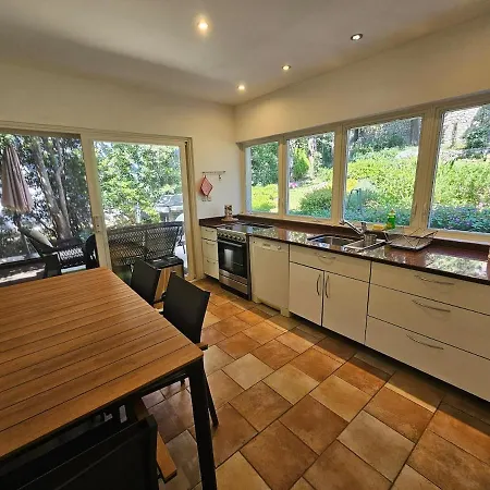 Novi Escape 2 Beachfront 4 Star Prázdninový dům *