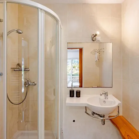 Hébergement de vacances Novi Escape 2 Beachfront 4 Star *