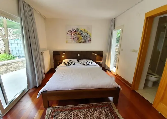 Novi Escape 2 Beachfront 4 Star Prázdninový dům *