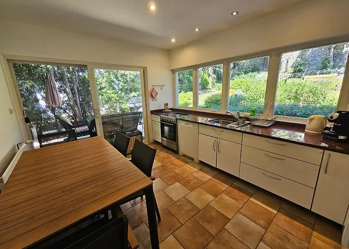 Novi Escape 2 Beachfront 4 Star Prázdninový dům *